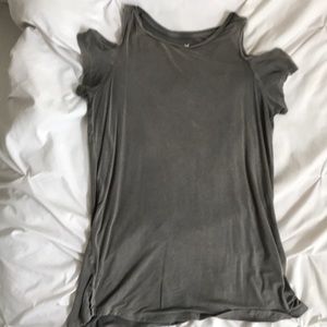 AEO grey cold shoulder top
